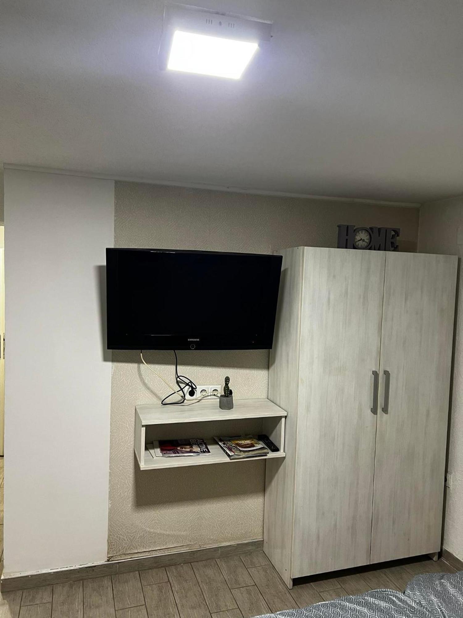 Hostel Тузла Екстер'єр фото
