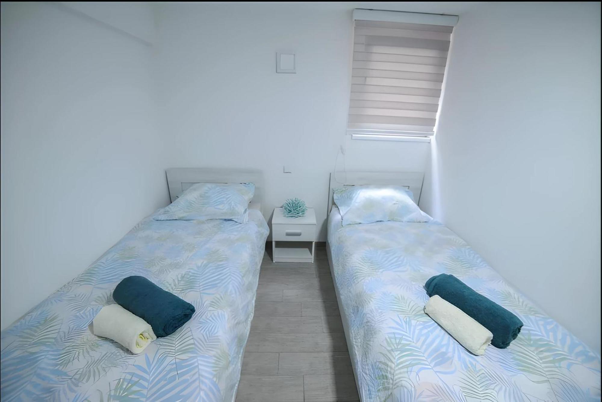 Hostel Тузла Екстер'єр фото