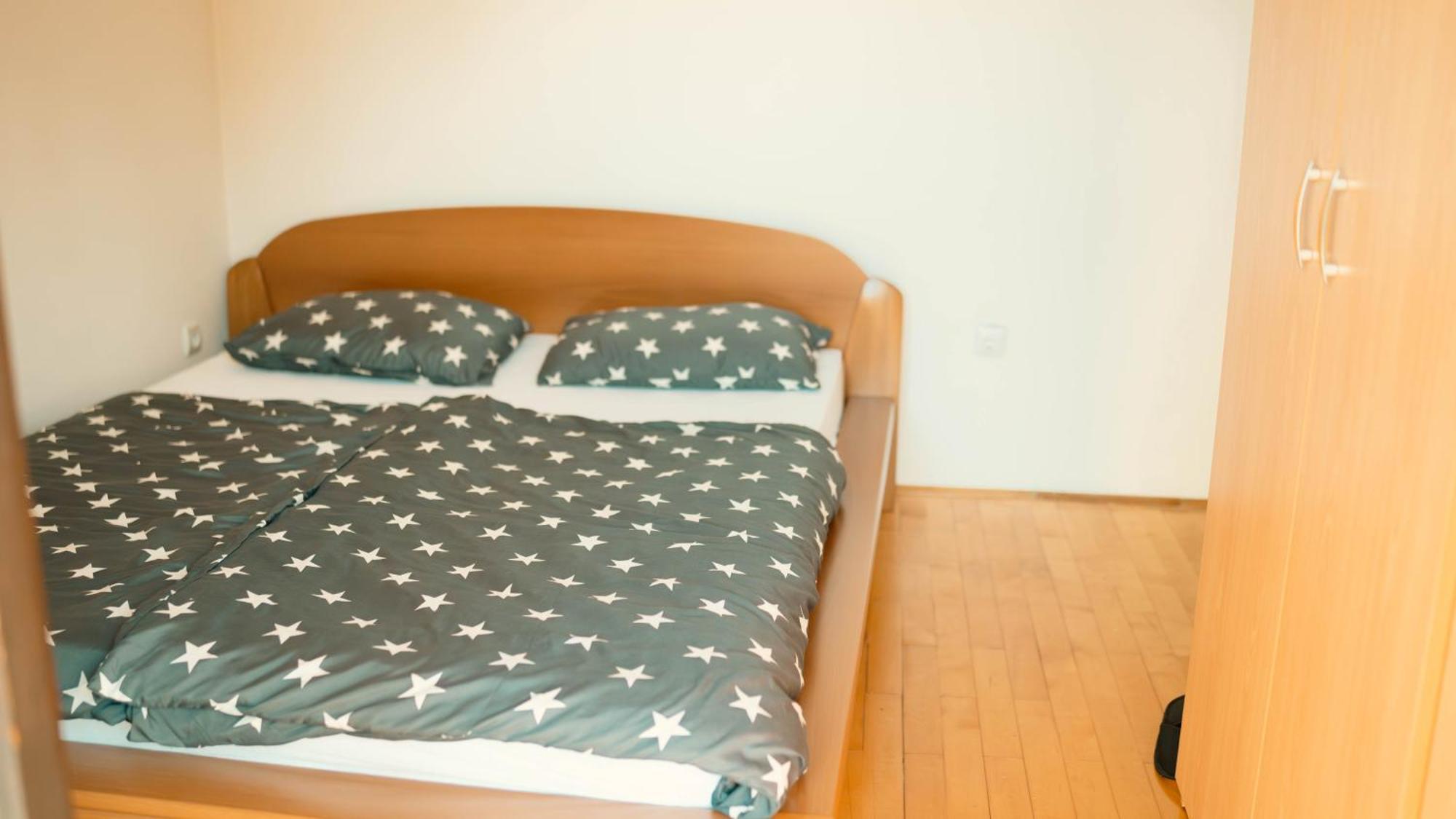 Hostel Тузла Екстер'єр фото