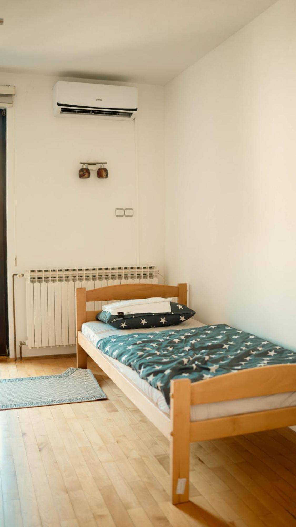 Hostel Тузла Екстер'єр фото