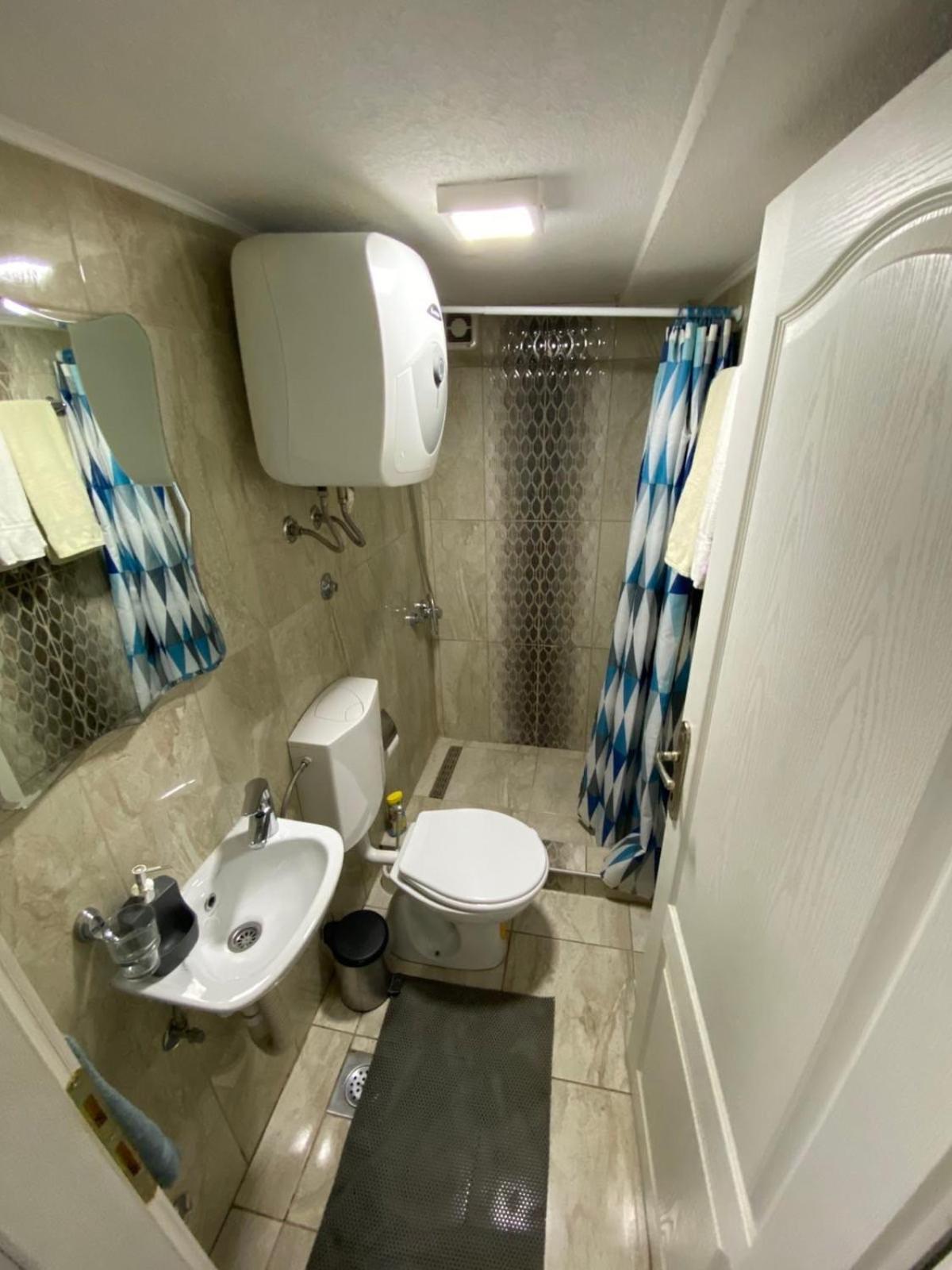 Hostel Тузла Екстер'єр фото